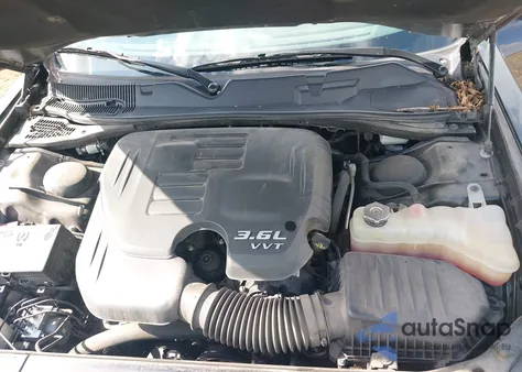 2022 Dodge Challenger Gt z USA, uszkodzony, nr VIN 2C3CDZJG3NH142755